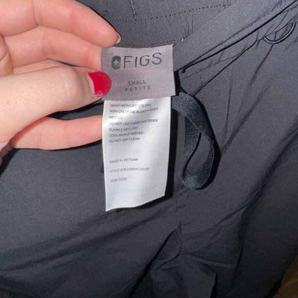 Figs Pro Black Skinny Scrub Trousers Women’s Size Small Petite - Picture 3 of 6